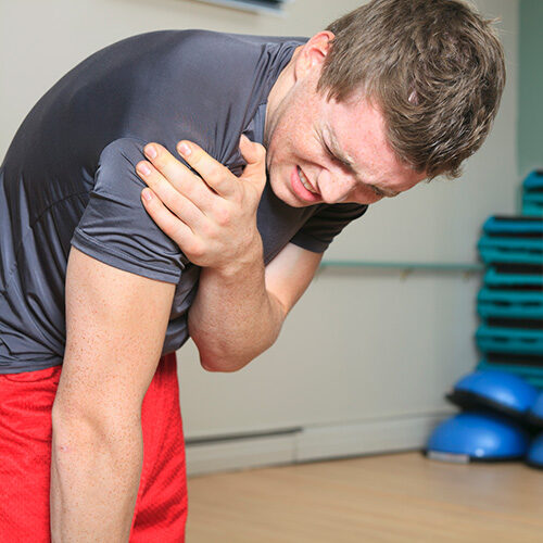 young-man-with-shoulder-pain.jpg young-man-with-shoulder-pain.jpg